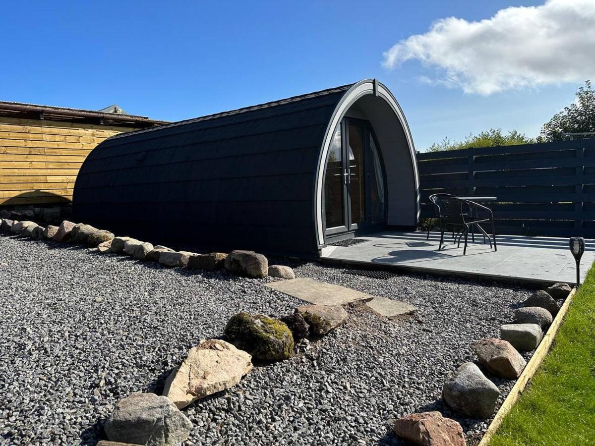 Lochside Lodge Pod Lairg Exterior photo